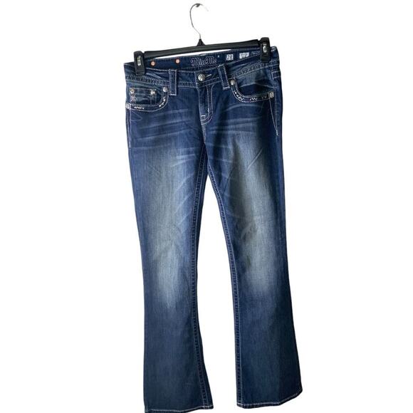 Miss Me Signature Jeans Women Size 28 Bootcut Pockets Rhinestones Whiskers Denim - Picture 2 of 12
